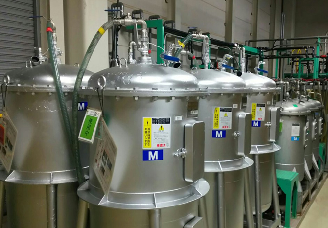 Distillation and regeneration equipment