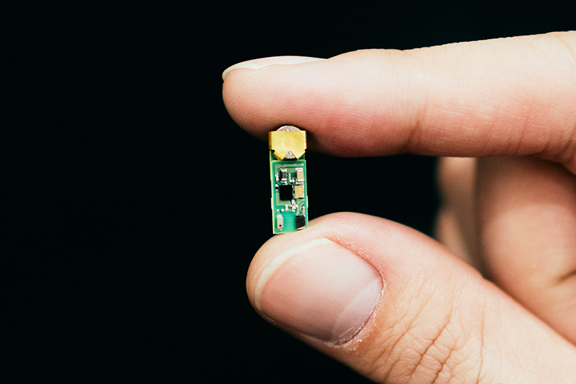 小さな電子部品　写真