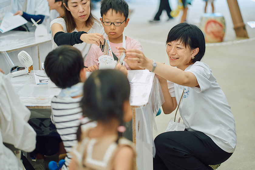 日時計づくり教室の様子　画像
