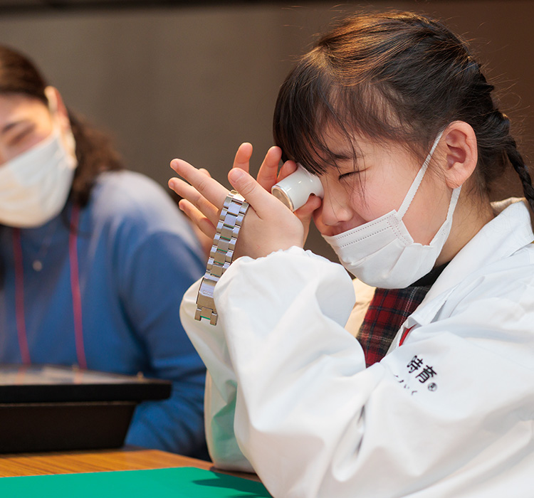 「時」について学ぶ貴重な体験。親子参加の「わくわく時計教室」を2つのカリキュラムで開催