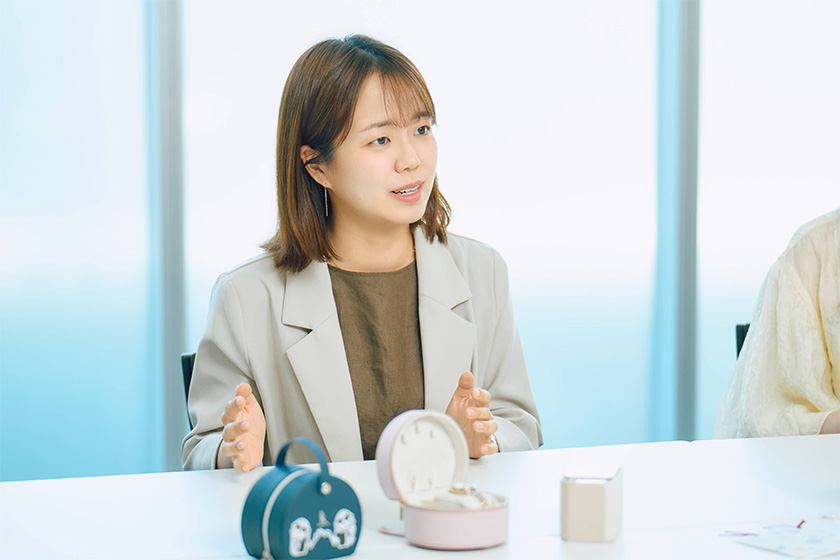 吉田七菜穂さん 写真