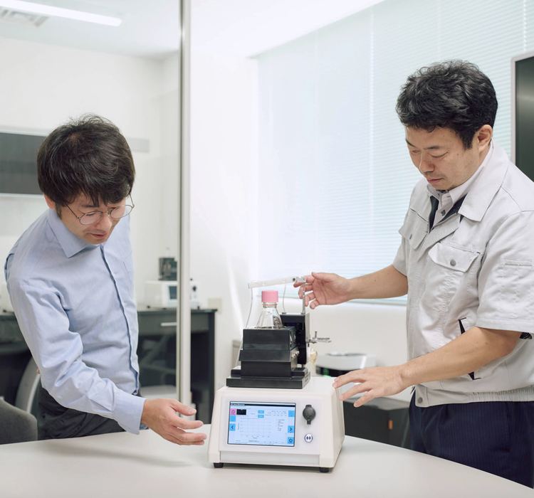 バイオ実験の自動化へ。理研-セイコー連携センターが研究開発する装置