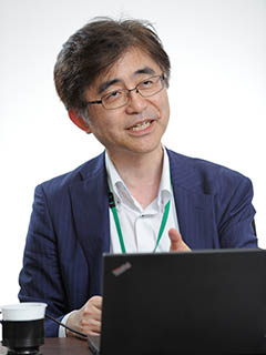 担当社員から 吉田 仁
