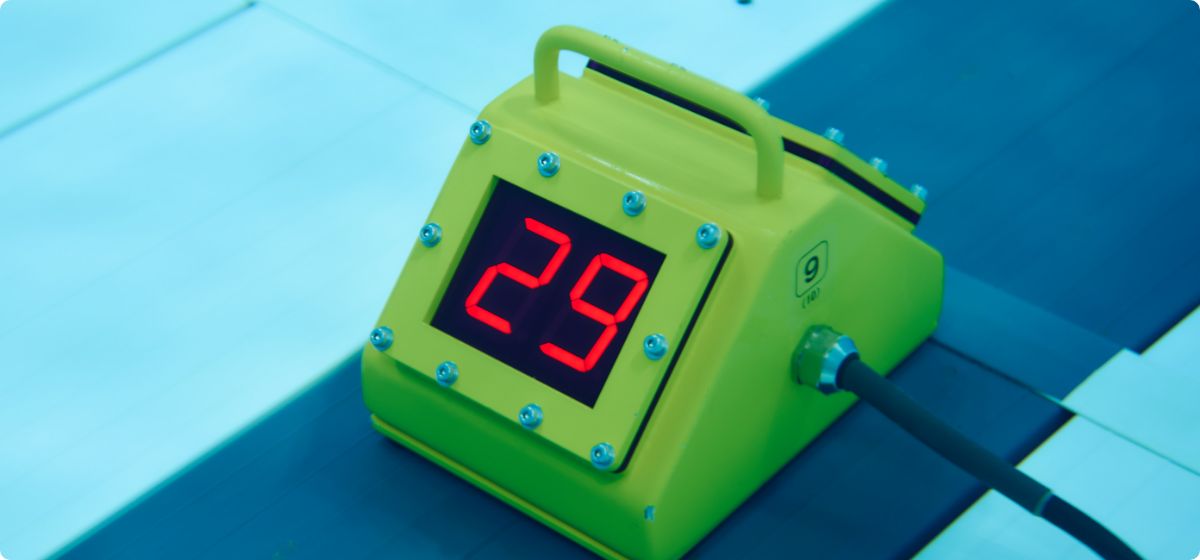 Underwater Lap Display System