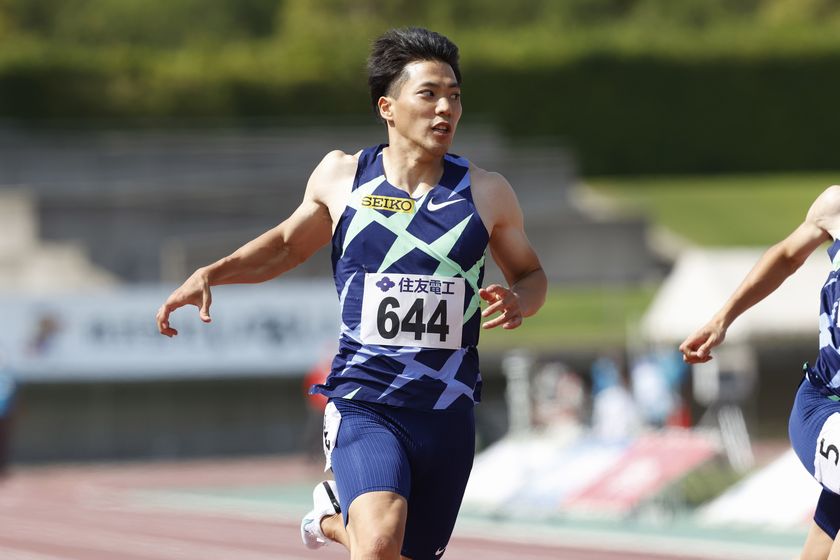 山縣亮太選手　写真