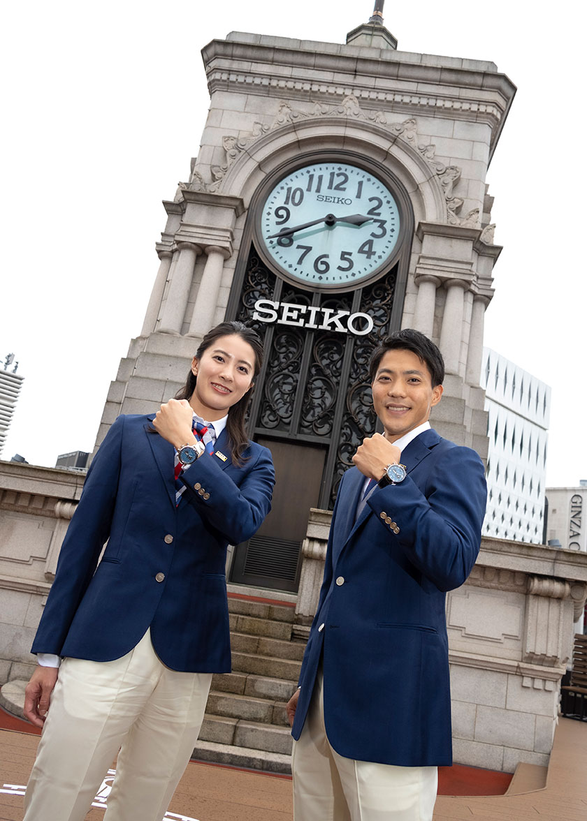 山縣亮太と大橋悠依の写真
