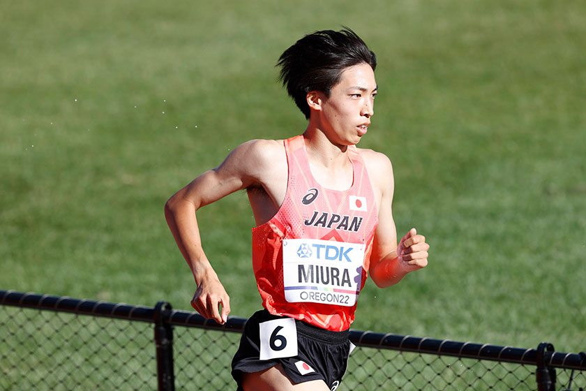 男子3000m障害　三浦龍司選手　写真