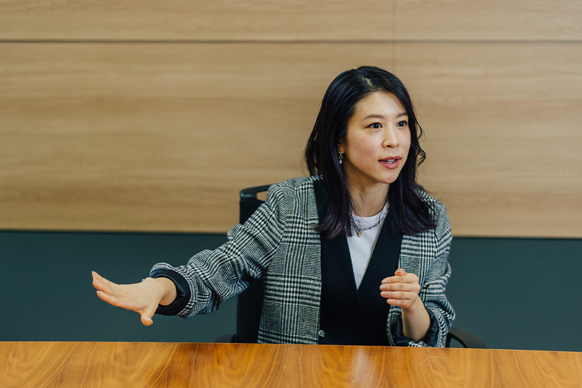 村元哉中