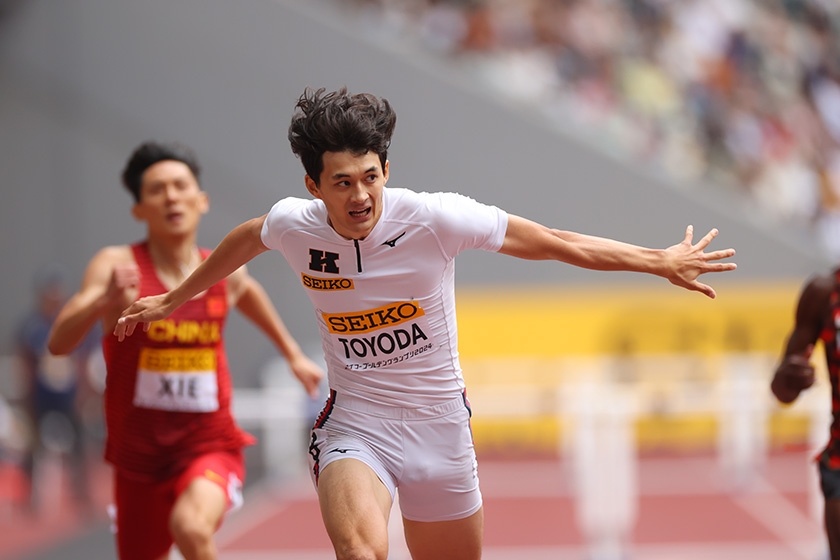 レースを走る豊田選手