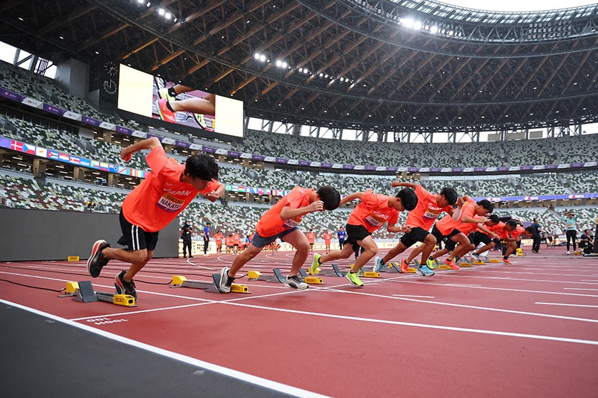 「100mレース」スタートの瞬間