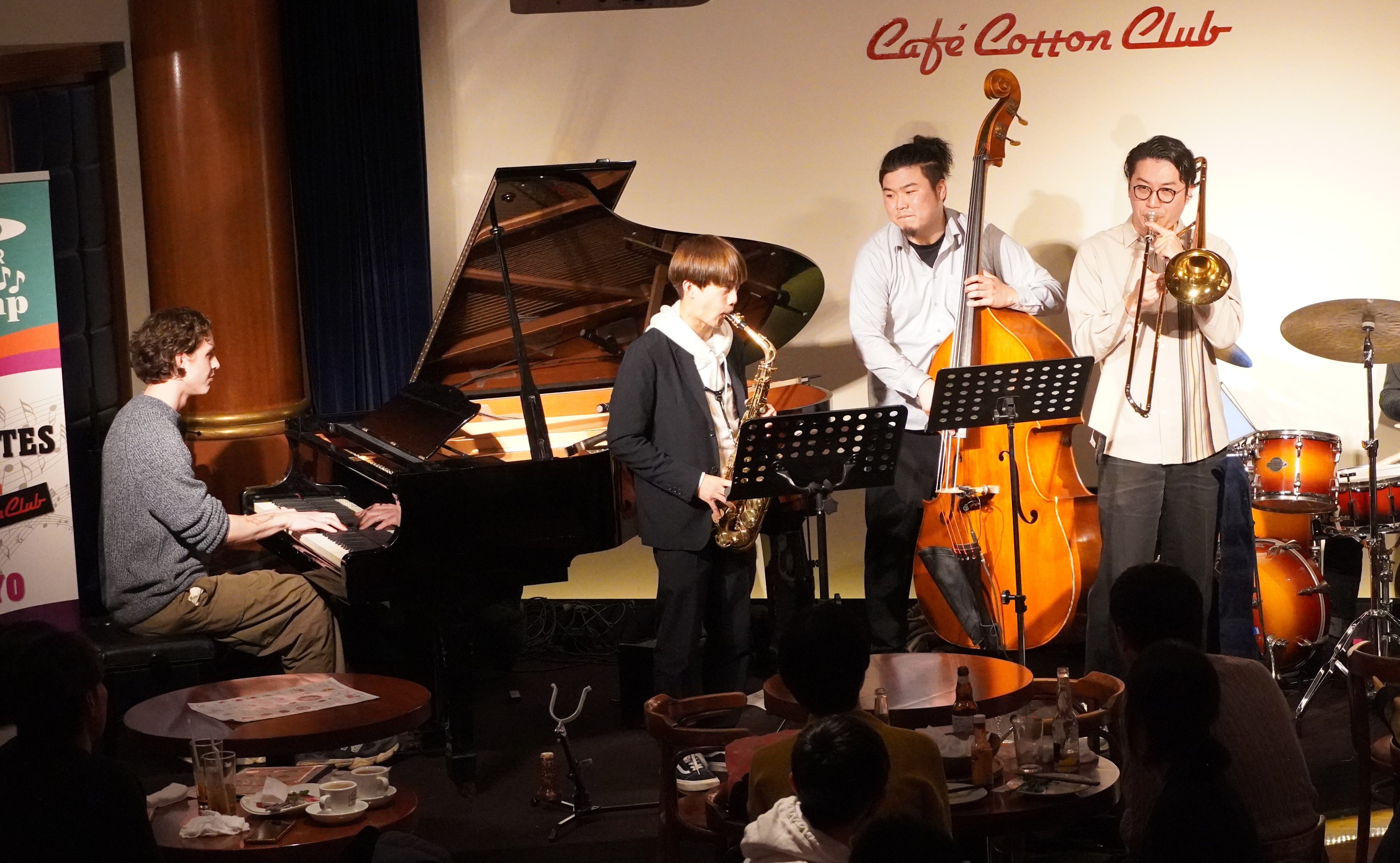 アーロンコーヴァーさんとのセッションの様子