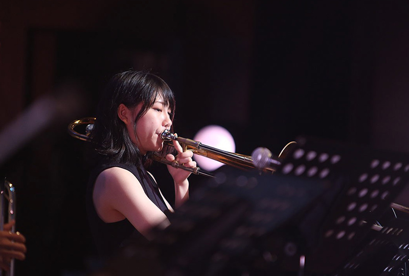 トロンボーン奏者・治田七海がマイケル・ディーズとの出会いで得た変化