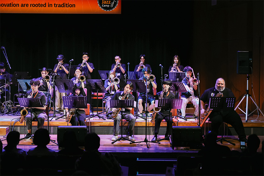 ビッグ・バンド・アンサンブルの様子