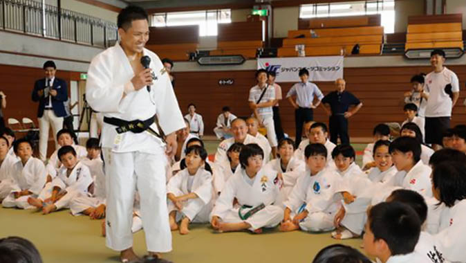 野村忠宏 写真