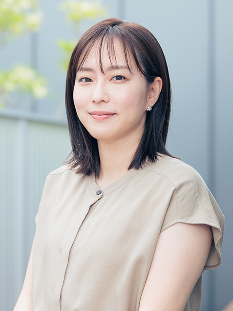 石川佳純