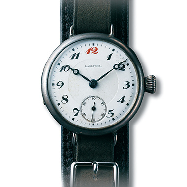 国産初の腕時計　ローレル