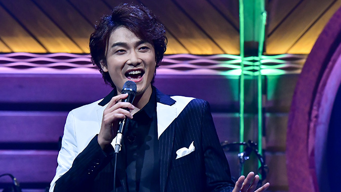 井上 芳雄