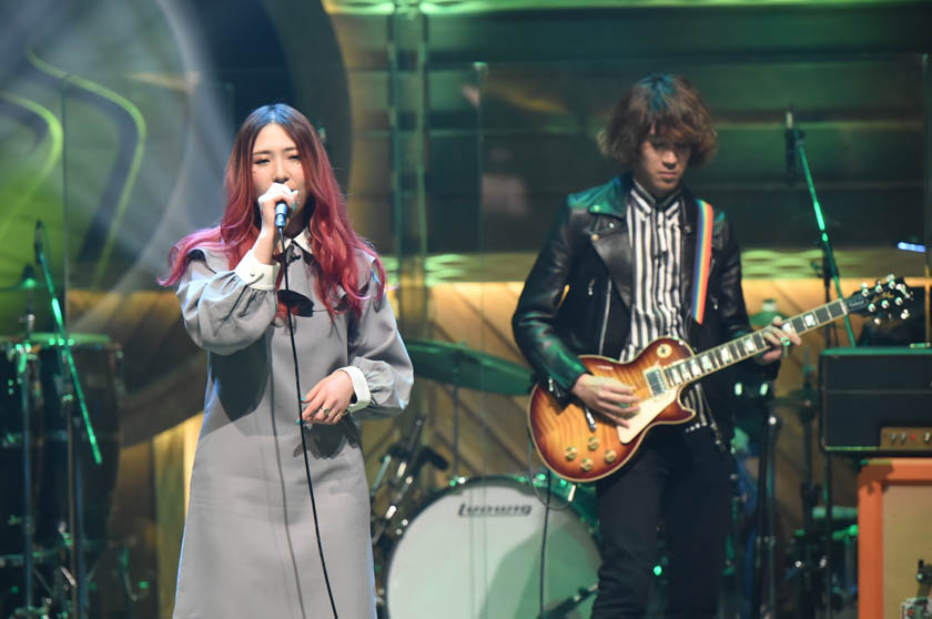 GLIM SPANKY