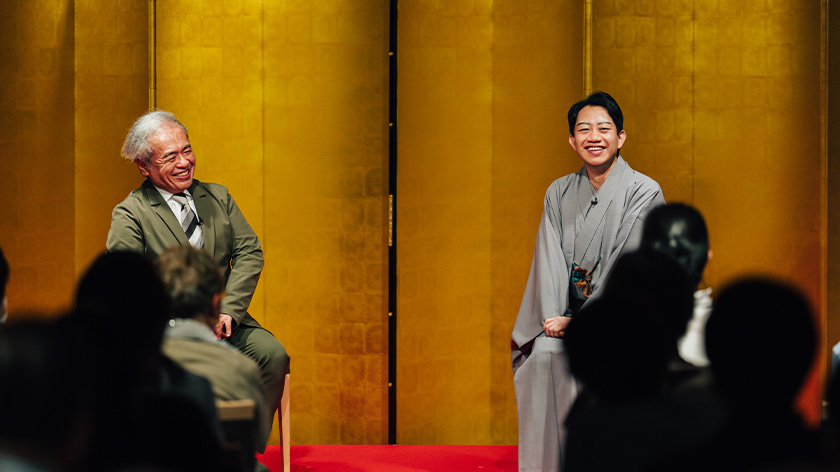 Enjoying Kabuki through “Knowledge,” “Movement” and “Sound”! In the Learning from Time event, actors, a hayashi-kata (musician), and a playwright explained the charms of Kabuki from their various perspectives.