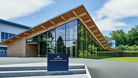 Introduces the Seiko Group's CSR initiatives.